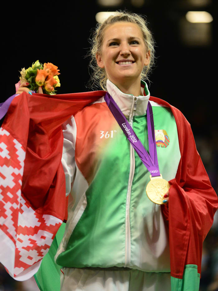 victoria-azarenka-medal-london.jpg
